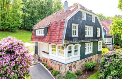Historische Anwesen, Denkmalvilla mit drei Wohneinheiten in Wermelskirchen
