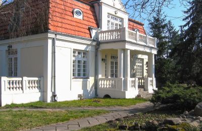 Historische Villa kaufen Piastów, Orzeszkowej 2, Masowien, Foto 1/24