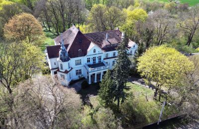 Historische Anwesen, Herrenhaus zwischen Posen und Bydgoszcz