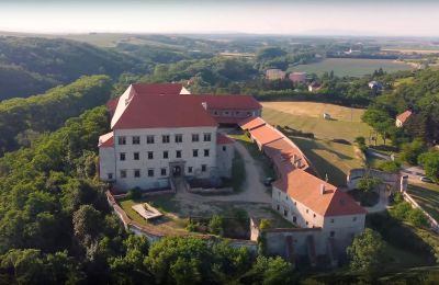 Burg kaufen Jihomoravský kraj, Außenansicht