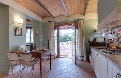 Vintage Immobilie kaufen Certaldo, Toskana:  RIF2763-lang11#RIF 2763 Küche mit Zugang zur Terrasse