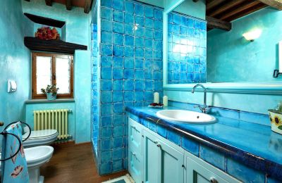 Landhaus kaufen Figline e Incisa Valdarno, Toskana:  RIF 2966 Badezimmer 1 im HH