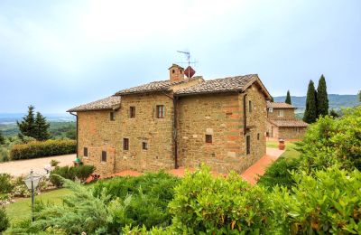 Landhaus kaufen Figline e Incisa Valdarno, Toskana:  RIF 2966 Blick auf HH und NG