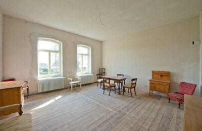 Herrenhaus/Gutshaus kaufen 18337 Ehmkenhagen, Am Dorfplatz 4, Mecklenburg-Vorpommern:  