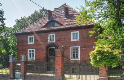 Historische Villa kaufen Kętrzyn, Ermland-Masuren:  Eingang