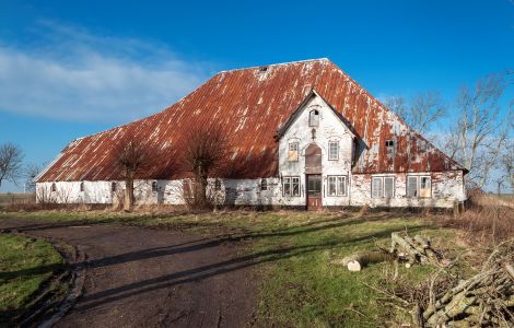  - Denkmalgeschützter Hof in Alleinlage (Schleswig-Holstein)