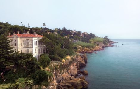 Cannes, Route Nationale 7 - Villa zwischen Cannes und Antibes