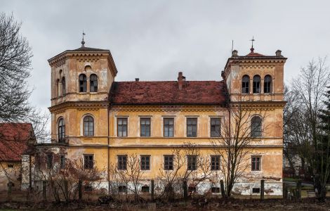  - Herrenhaus in Nový Čestín