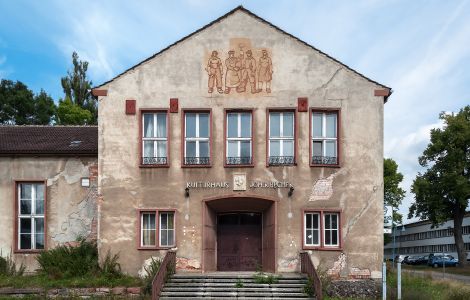 Bandelin, Schulstraße - Kulturhaus Johannes Becher in Bandelin