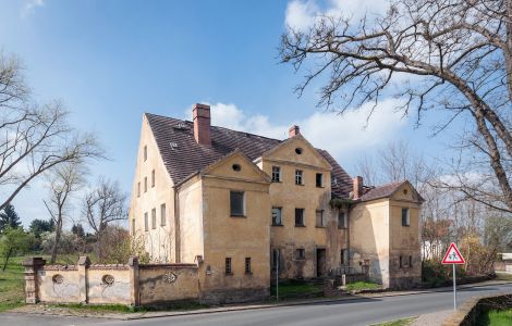  - Ruine des Herrenhauses in Theißen (Burgenlandkreis)