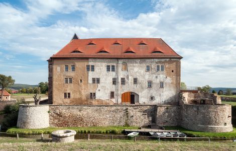 Heldrungen, Wasserburg Heldrungen - Festung, Burg und Schloss Heldrungen - Ansicht Nordwest