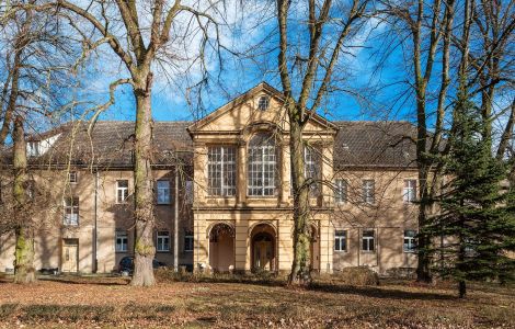 Hornhausen, Neindorfer Straße - Schloss/Herrenhaus Hornhausen