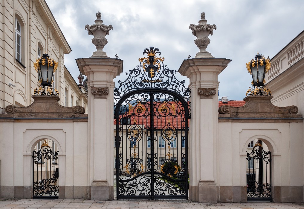 Palast Potocki in Warschau - Eingangstor, Warszawa