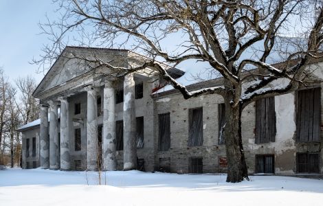  - Klassizistisches Herrenhaus in Raikküla (Rayküll)