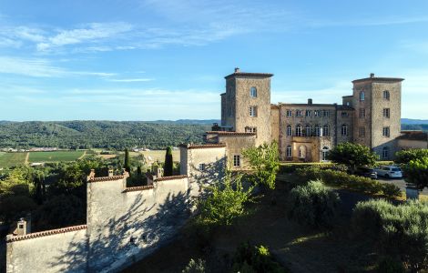 Chateaux und Herrenhäuser verkaufen auf REALPORTICO