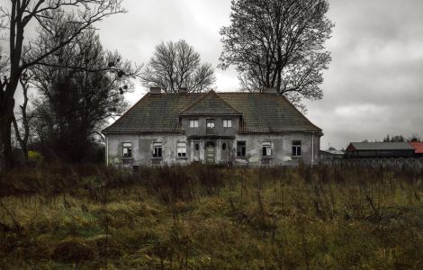  - Verlassenes Gutshaus in Pommern