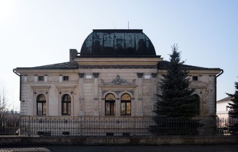  - Villa in Radonice (Radonitz), Bezirk Komotau