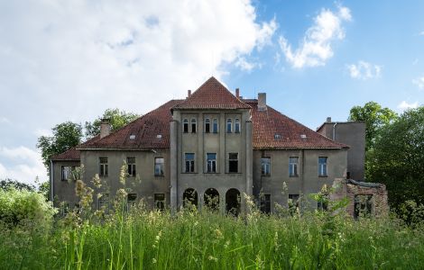 Düssin, Schloßstraße - Gutshaus in Düssin (Ruine), Ludwigslust-Parchim