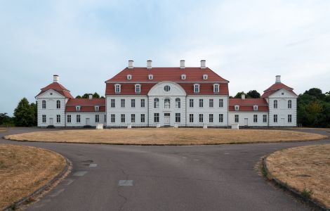 Vietgest, Schloßstraße - Schloss Vietgest (2018)