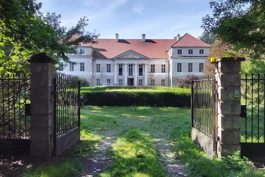 Landschlösser und Ansitze in Österreich und Europa