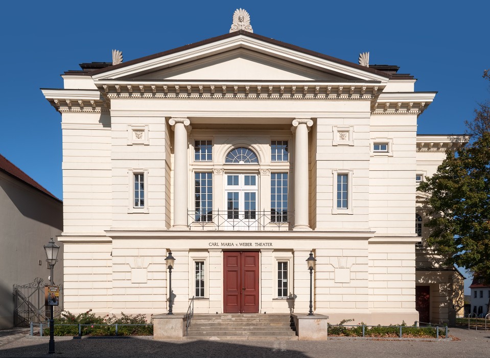 Carl-Maria-von-Weber-Theater in Bernburg (Herzogliches Schauspielhaus), Bernburg