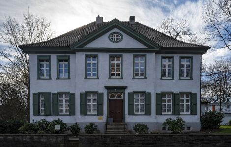 Heeren, Pfarrhaus - Historisches Pfarrhaus