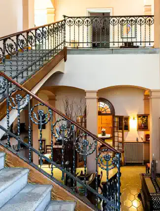 Fabrikantenvilla "Can Barba" im Hinterland von Barcelona, Castellar del Vallès, Katalonien