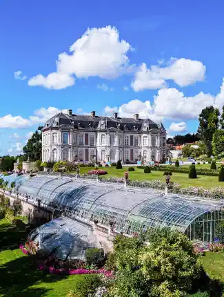 Schloss bei Abbeville mit musealem Charakter, Nähe Atlantikküste, Abbeville, Nordfrankreich