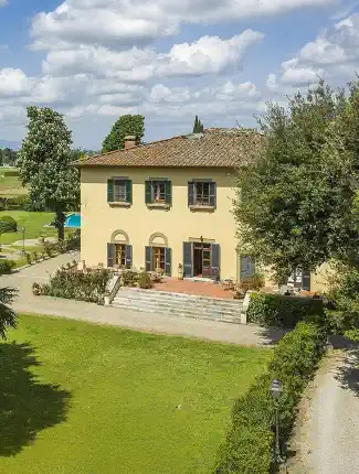 Renaissancevilla bei Florenz mit Blick auf das Chianti-Gebiet, Bagno a Ripoli, Toskana