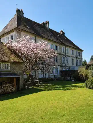 Historisches Herrenhaus „Le Chapitre“ von 1787 mit 15.350 m² Parkgrundstück und Nebengebäuden in Lure, Lure, Burgund-Franche-Comté