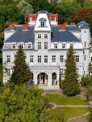 Palais Malina zwischen Posen und Warschau