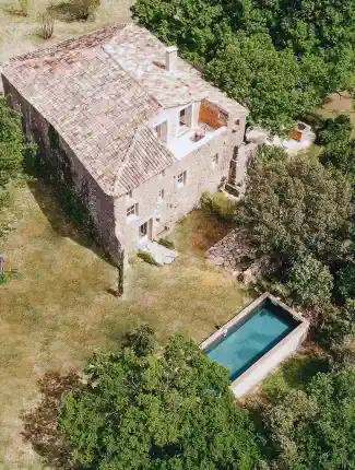 Renovierter Mas in Alleinlage mit Park und Pool, Energieeffizienzklasse A, Uzès, Okzitanien