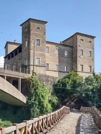 Castello Licci - Burg an der Grenze zu Ligurien, Licciana Nardi, Toskana
