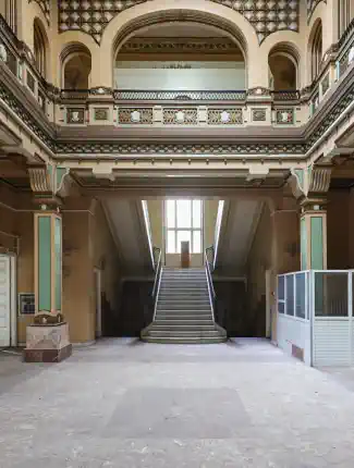 Casa Băileșteanu: Palais in Craiova, Rumänien - Auktion