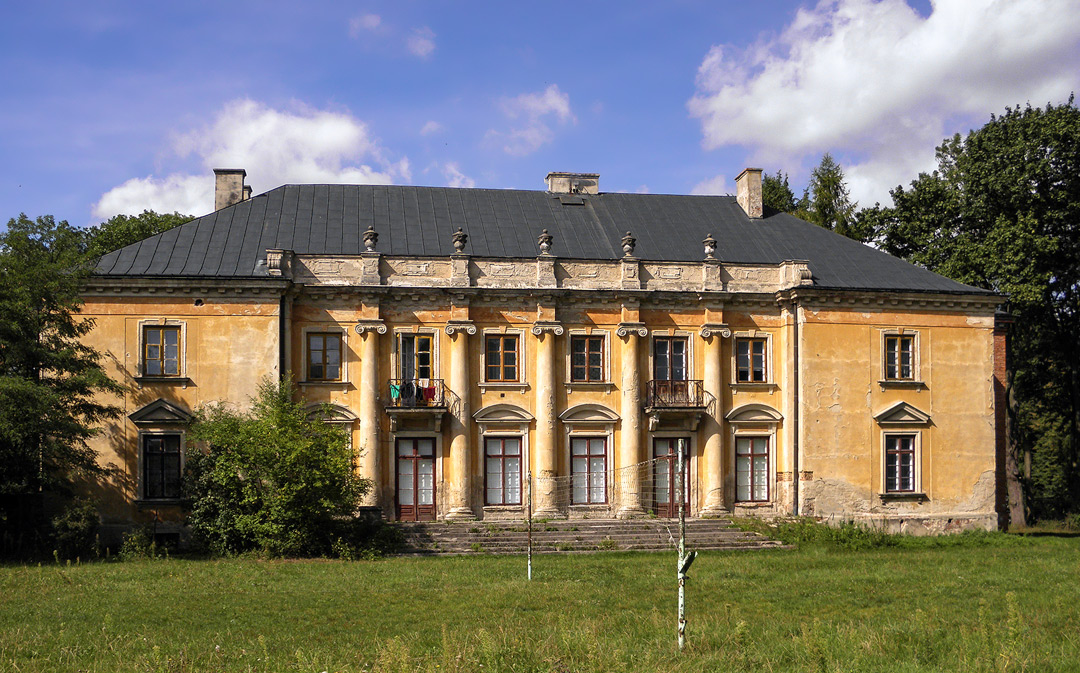 Pałac w Rykałach - Schloss in Masowien