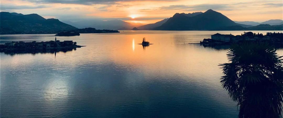 Sonnenuntergang in Baveno, Lago Maggiore